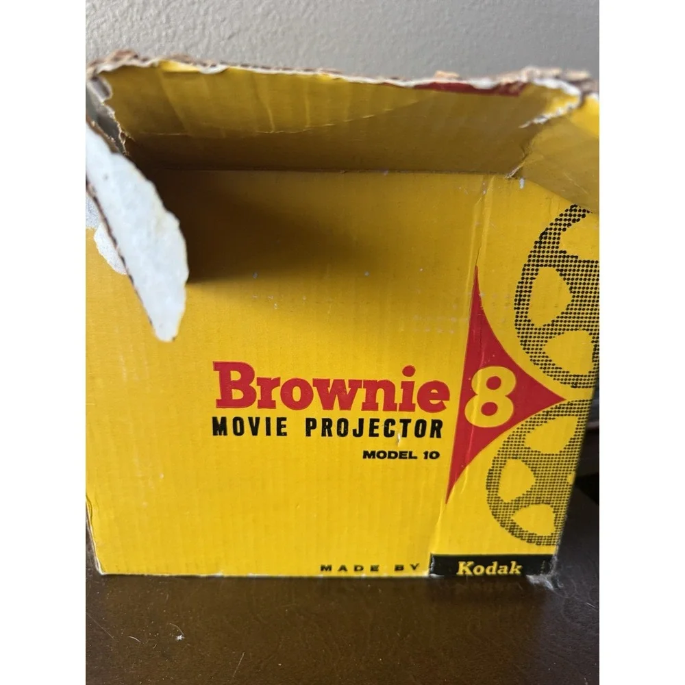 Kodak Brownie 8 Model 10 8mm Projector 500W Rewind No. 208 w/ Box